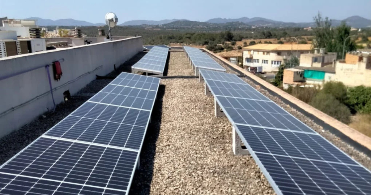 Hospital Parque Llevant apuesta por la energía solar